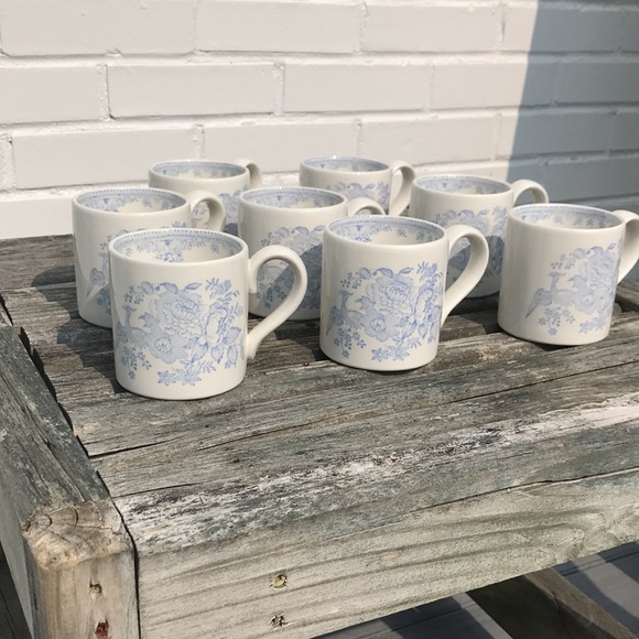 Dropping soon set of 8 mugs cups china - Picture 2 of 7